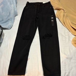 American Eagle Mom Jean
